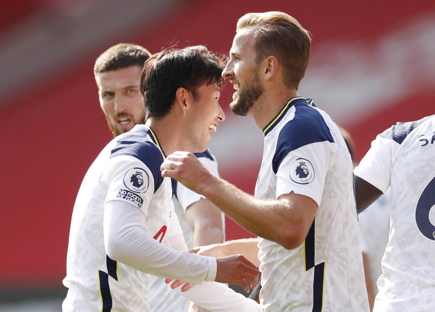 将担任助理 将担任助理